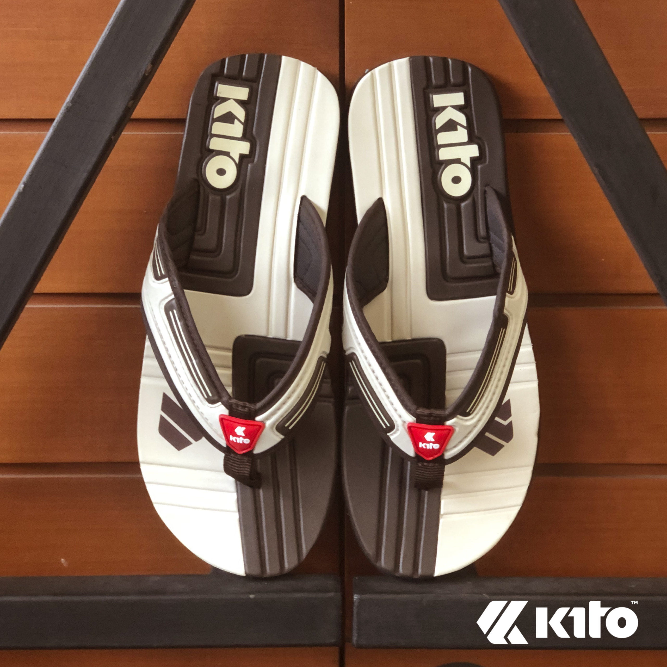 Kito รองเท้าแตะ E4815 รองเท้าแตะหนีบ รองเท้าผู้ชาย รองเท้า รองเท้าผู้หญิง