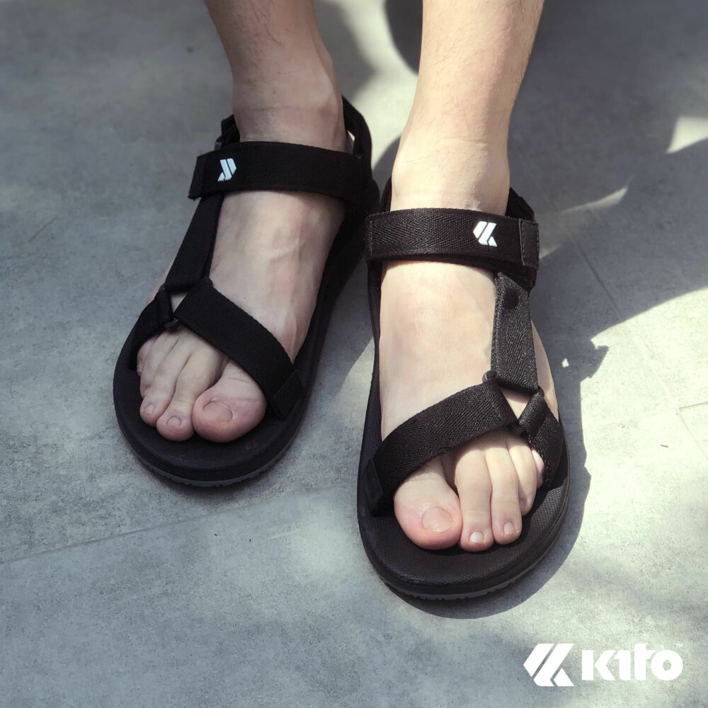 Kito Flow รองเท้าแตะ AI8 สีดำ รองเท้าผู้ชาย รองเท้าผู้หญิง รองเท้ารัดส้น รองเท้าแตะรัดส้น