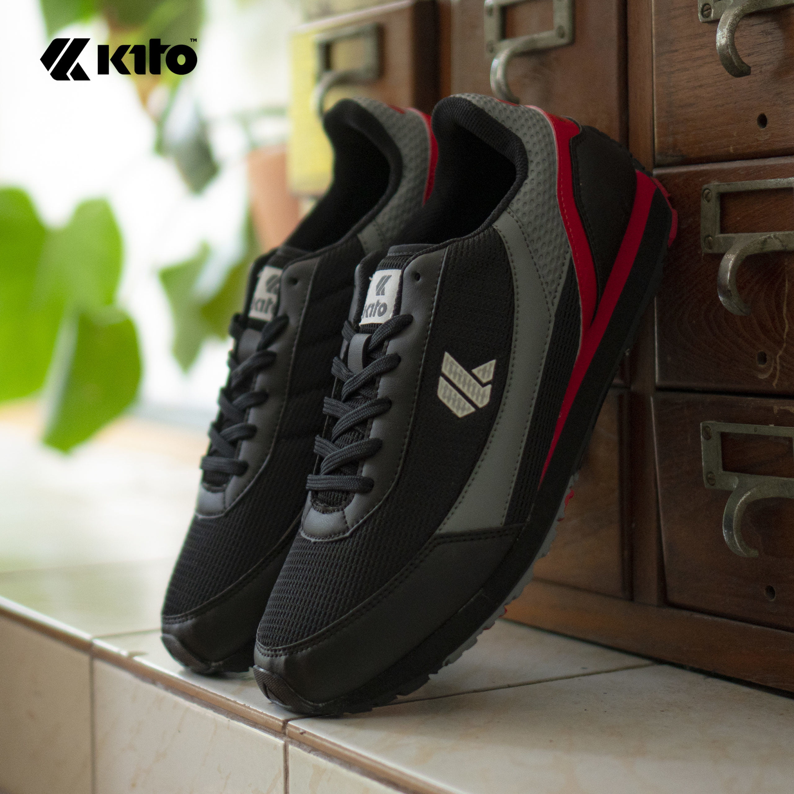 Kito รองเท้าผ้าใบ BO10 รองเท้าผู้หญิง รองเท้าผู้ชาย รองเท้า รองเท้าวิ่ง